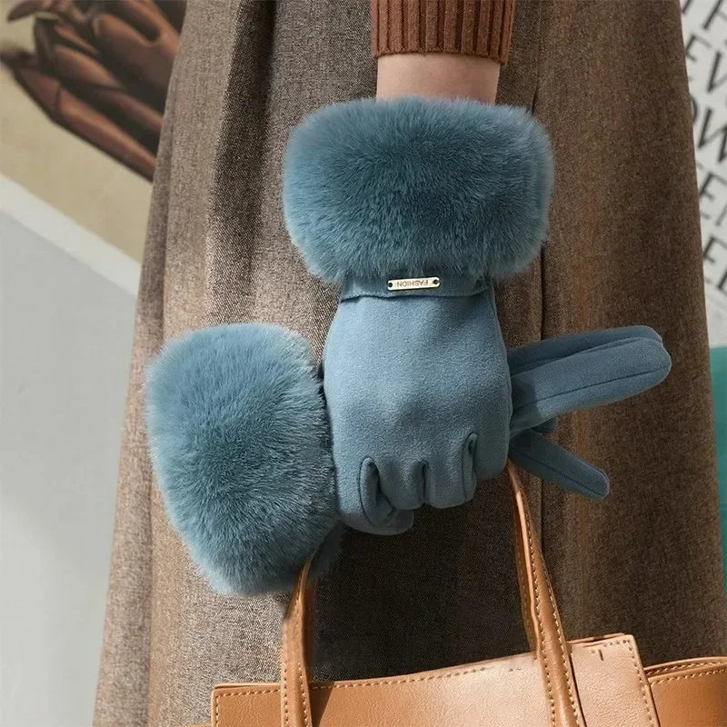 Siberian Aurora Fur Gloves