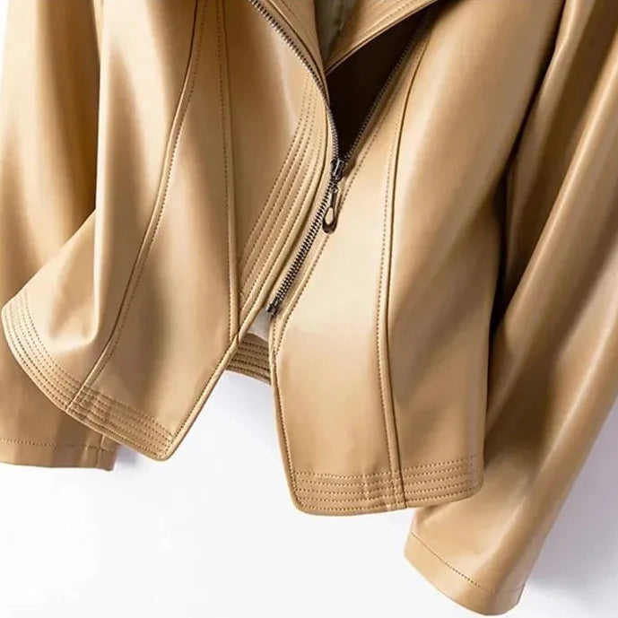 Natalie | Veste en cuir cintrée