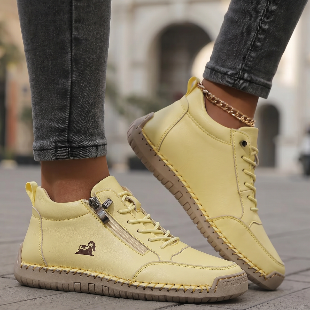 Mila — Comfortable & Supportive Sneakers with Zip